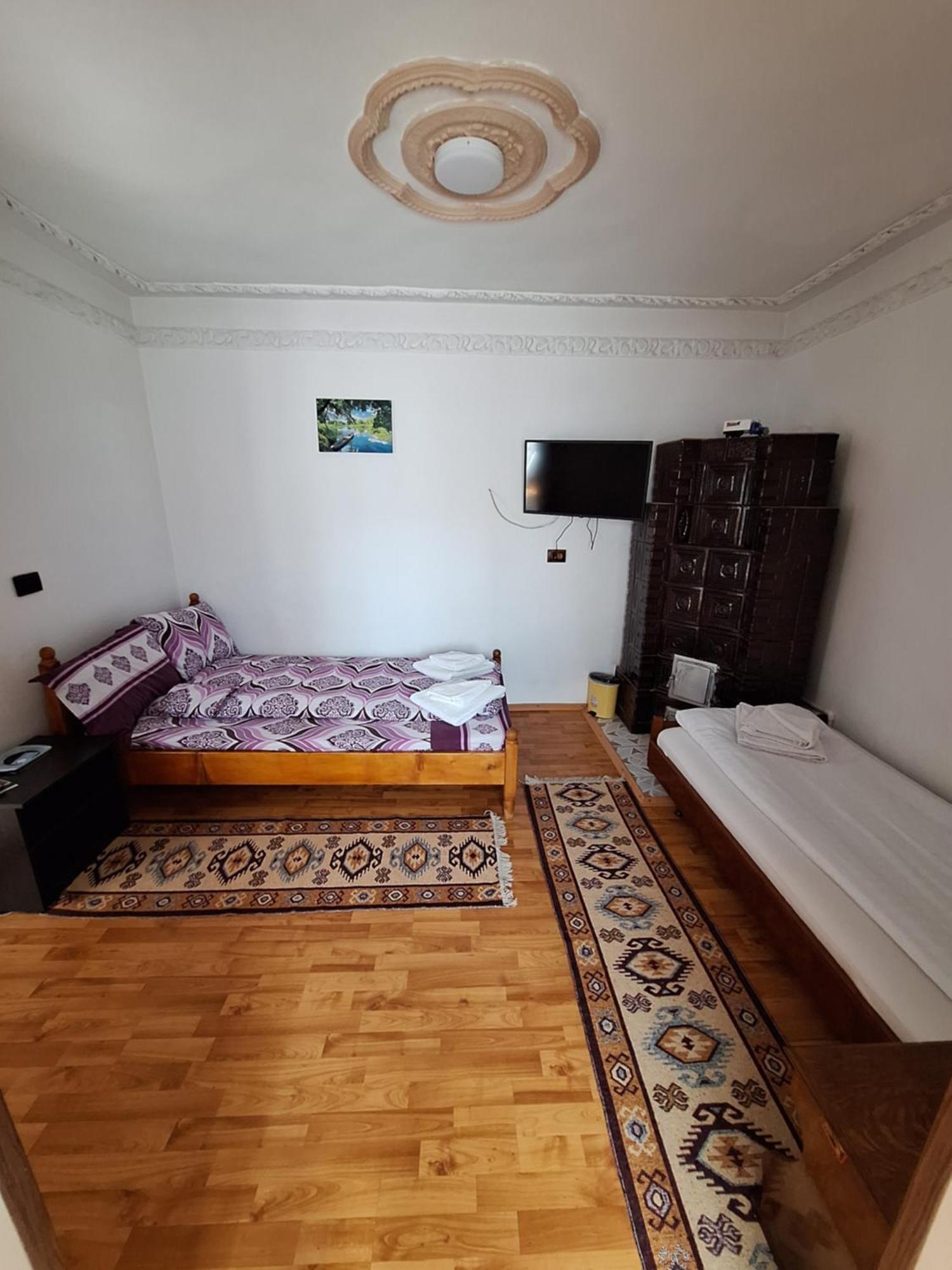 Casa Cu Lavanda Vatra Dornei Exteriör bild